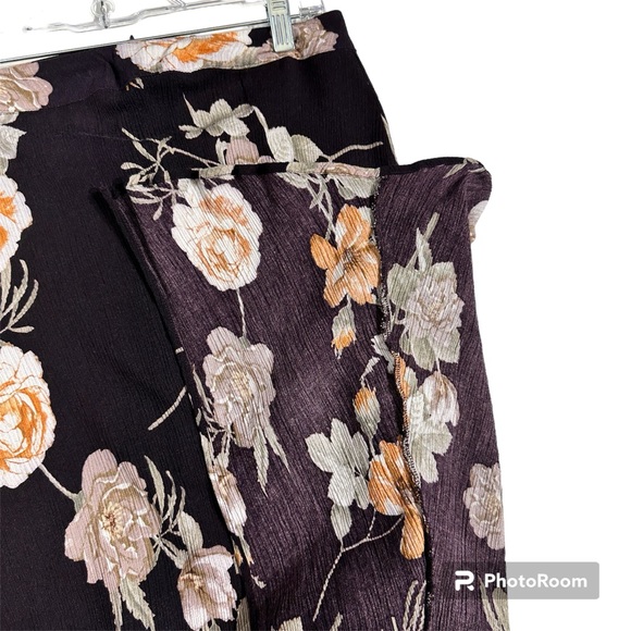 Soprano Womens Plum Floral Maxi Skirt with slit - Picture 11 of 12